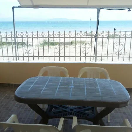 On The Beach Studio Artemida  Exterior photo